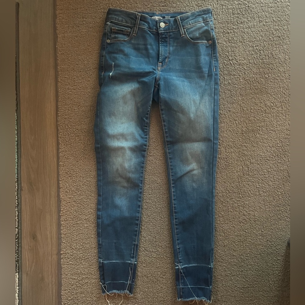 Old Navy Skinny Jeans - Size 2